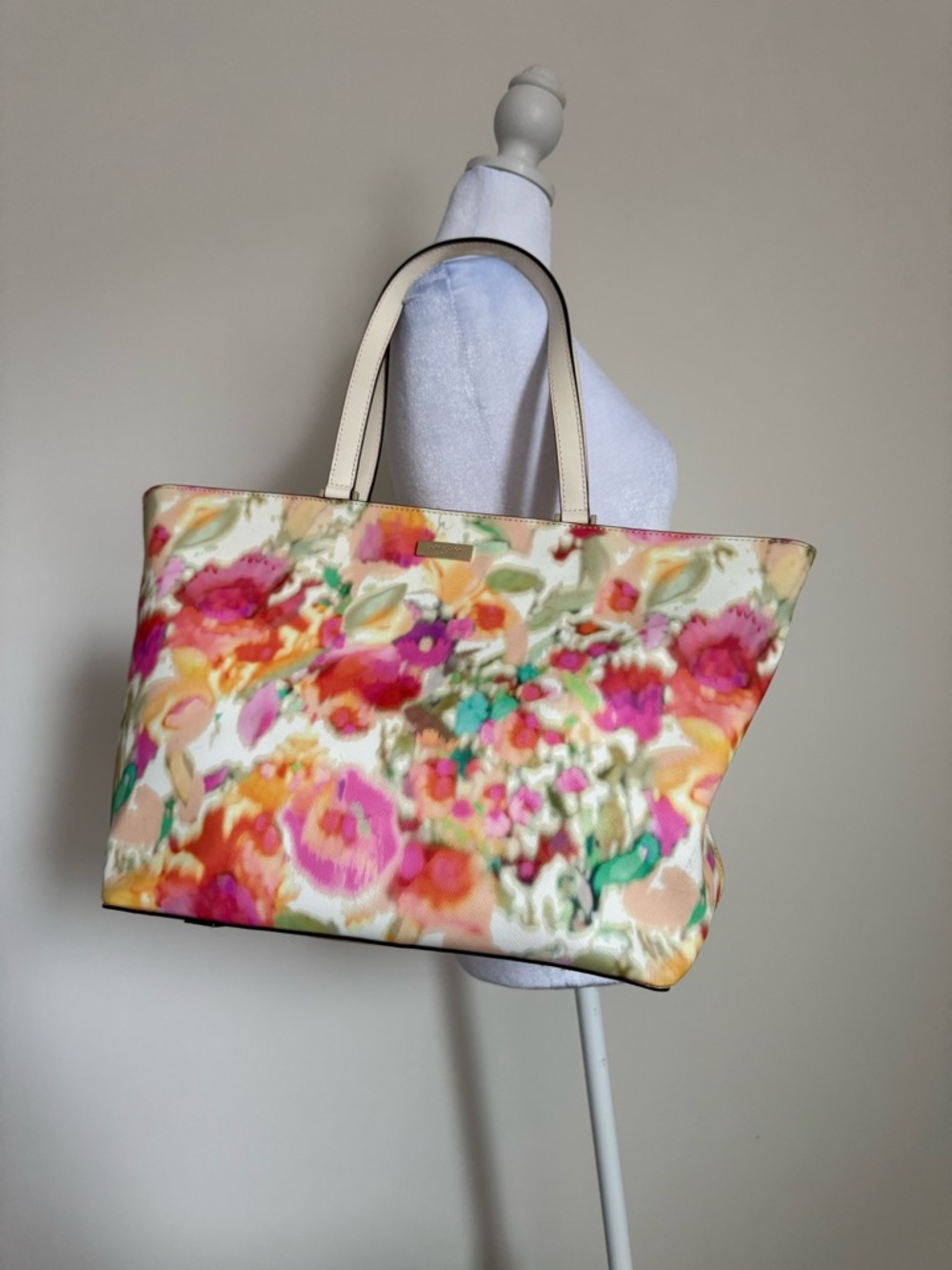 kate spade Floral Watercolor Grant street Jules Tote EUC